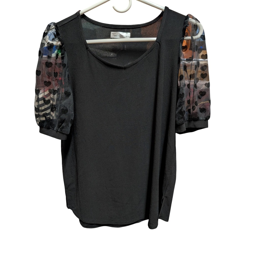 89th + Madison Puff Sleeve Top Womens Medium Black Excellent Heart Mesh Knit
